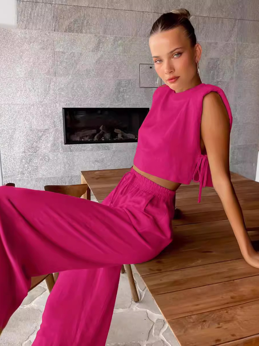 Fashionable Women's Two-Piece  - đánh giá và giá Shoulder Pad Set In